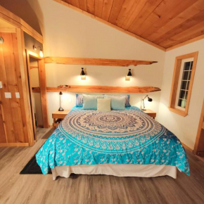 Hummingbird Lodge BnB